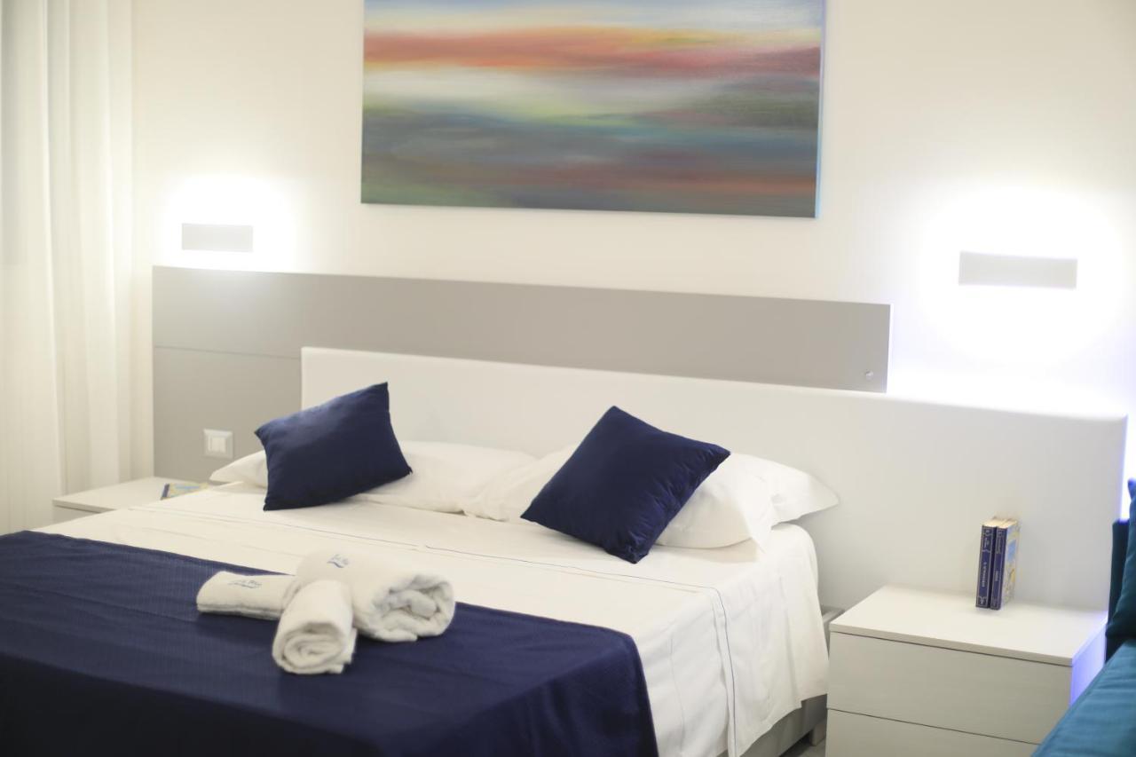 Royal Blue Apartment Porto Cesareo Exterior foto